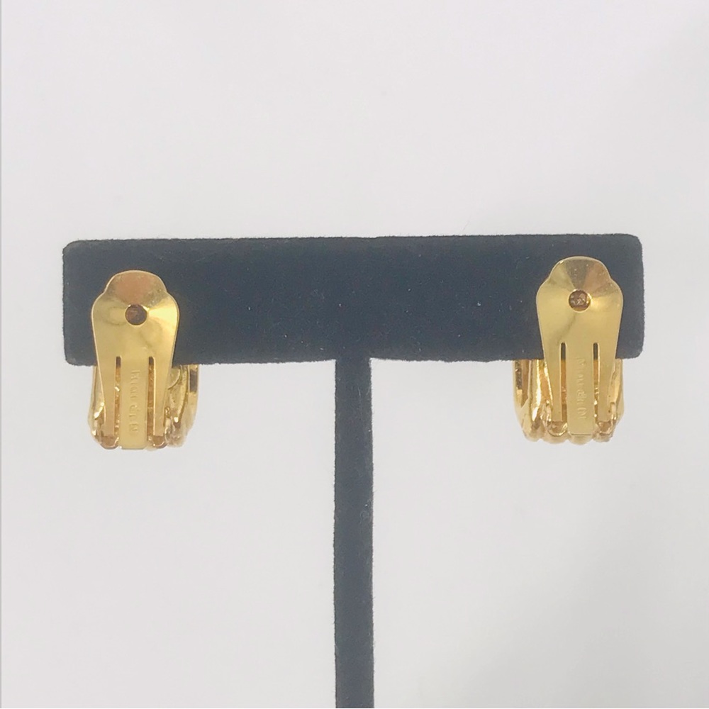 3/$15 Mimi Di N Gold Tone Ribbed Hoop Clip-On Earrings - Picture 7 of 8